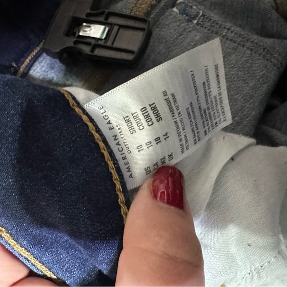 American Eagle Jeans - Picture 4 of 7